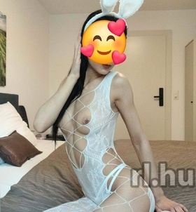 Junny (20+ éves) - Telefon: +36 30 / 252-7965 - Pécs