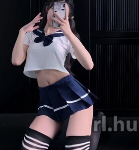 Kalami (20 éves) - Telefon: +36 70 / 735-9647 - Budapest, III