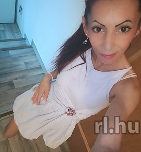 Mosonmagyar�v�r, Kamilla 06302462171