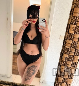 Budapest, Kamilla 06304874361