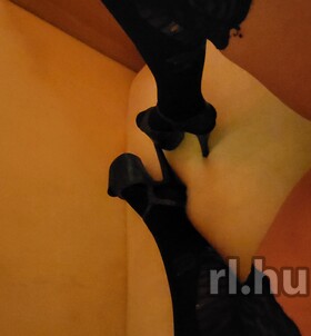 Budapest, Kamilla 06307363300