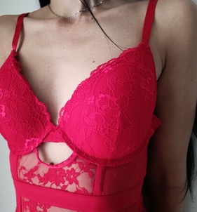 Budapest, Kamilla 06703358587