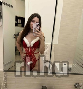 Kamilla (20 éves) - Telefon: +36 70 / 596-2548 - Budapest, XIV