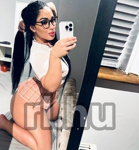 Budapest, Karina 06701601240