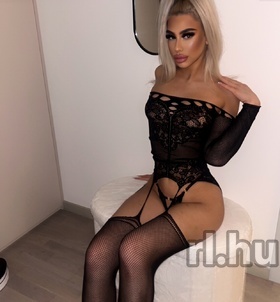 Karmen (18 éves, Nő) - Telefon: +36 20 / 973-8640 - Budapest, IX., szexpartner