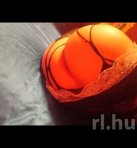 Karmen (36 éves) - Telefon: +36 30 / 228-1578 - Jánosháza