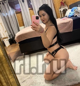 Budapest, Karolina 06209529152