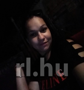 Karolina (20 éves) - Telefon: +36 30 / 820-2822 - Gyula