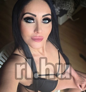 Karolina39 Kecskemét szexpartner lányok