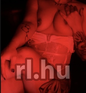 Kennedy Budapest escort Mädchen