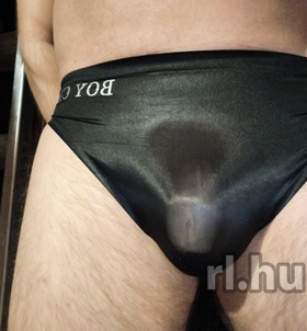 Kenyeztetőfethisa (40+ éves) - Telefon: +36 70 / 358-7859 - Győr