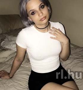 P�cs, Ketrin 06209114353