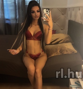 P�cs, Ketrin 06308270628