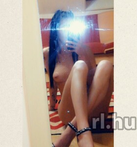 Ketrin (22+ éves) - Telefon: +36 70 / 145-2433 - Szeged