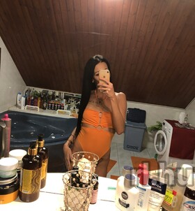 Ketrin (22+ éves) - Telefon: +36 70 / 145-2433 - Szeged