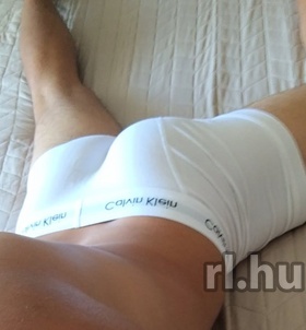 Kevin (24 éves) - Telefon: +36 20 / 278-8336 - Szolnok