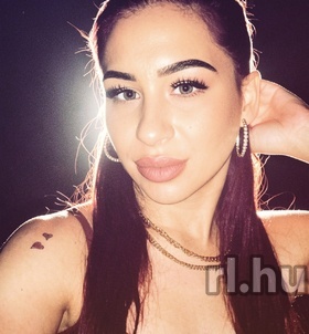 Kiara (25 éves) - Telefon: +36 20 / 973-4429 - Budapest, XIV