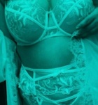 Kinga (25 éves) - Telefon: +36 20 / 564-3049 - Zalaegerszeg