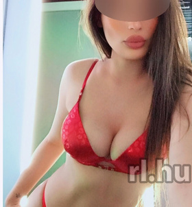 Sz�kesfeh�rv�r, Kinga 06205810574