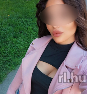 Sz�kesfeh�rv�r, Kinga 06205810574