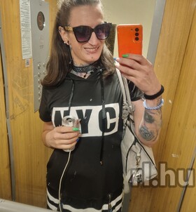 Kinga (25+ éves, Travi) - Telefon: +36 30 / 369-3211 - Kisbér, szexpartner