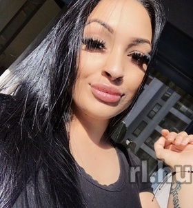 Kira Hajdúszoboszló escort Mädchen