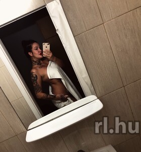 Veszpr�m, Kira 06301719975