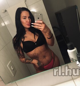 Veszpr�m, Kira 06301719975