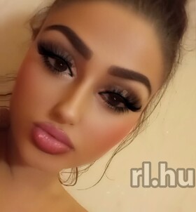 Sz�kesfeh�rv�r, Kitti 06208225928