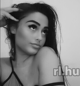 Sz�kesfeh�rv�r, Kitti 06208225928