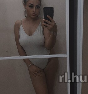 Sz�kesfeh�rv�r, Kitti 06208262006