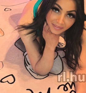 Kitti22 (23 éves, Nő) - Telefon: +36 30 / 616-9795 - Szolnok, szexpartner