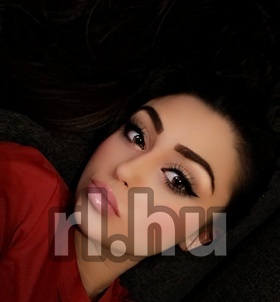 Sz�kesfeh�rv�r, Kitti 06304923116