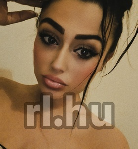 Sz�kesfeh�rv�r, Kitti 06304923116