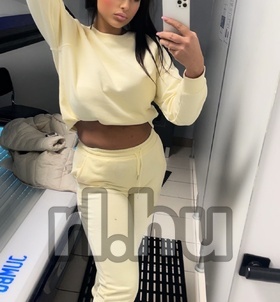 Sz�kesfeh�rv�r, Kitti 06304923116