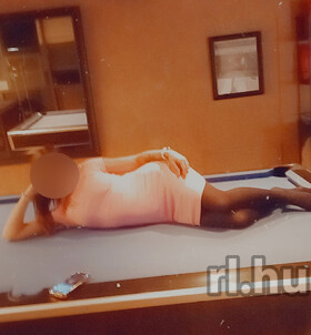 Kitti (27 éves) - Telefon: +36 30 / 793-4253 - Pécs