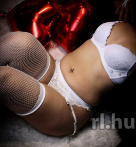 Kitti (29 éves) - Telefon: +36 30 / 824-8017 - Pécs