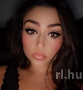 Sz�kesfeh�rv�r, Kitti 06701536216