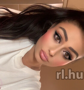 Sz�kesfeh�rv�r, Kitti 06701536216