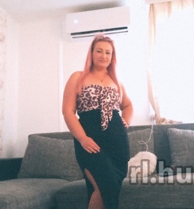 Klaudia (23 éves) - Telefon: +36 30 / 461-7240 - Miskolc