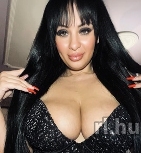 Klaudia Békéscsaba Erotische Massage Mädchen