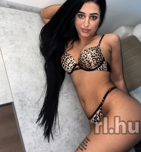 Kloé Budapest escort Mädchen