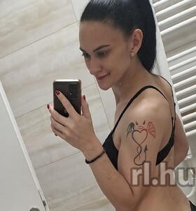 Kriszti Budapest escort girls