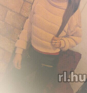 Kriszti (21 éves) - Telefon: +36 30 / 822-6096 - Esztergom