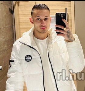 Sikl�s, Krisztofer 06304619624