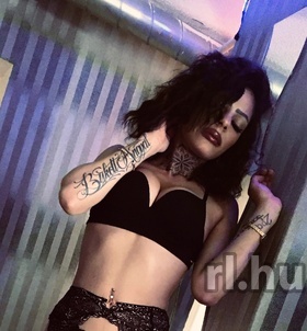 Lara07 (19 éves) - Telefon: +36 30 / 561-3356 - Vecsés