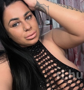 Lara Budapest escort Mädchen