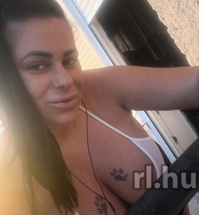 Budapest, Lara 06203410206