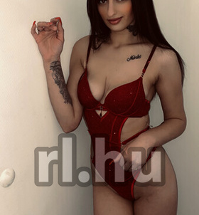 Budapest, Lara 06204490841