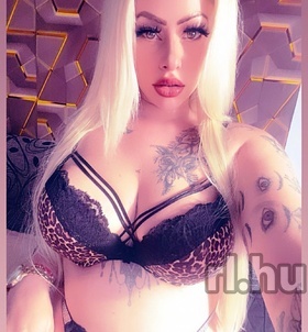 Lara Szeged escort Mädchen